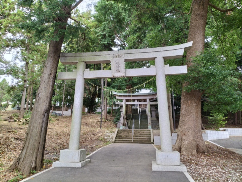 三嶋神社鳥居