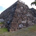 ⑧	本丸側（北西）から見た天守台