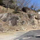 皆福寺山門西の駐車エリア