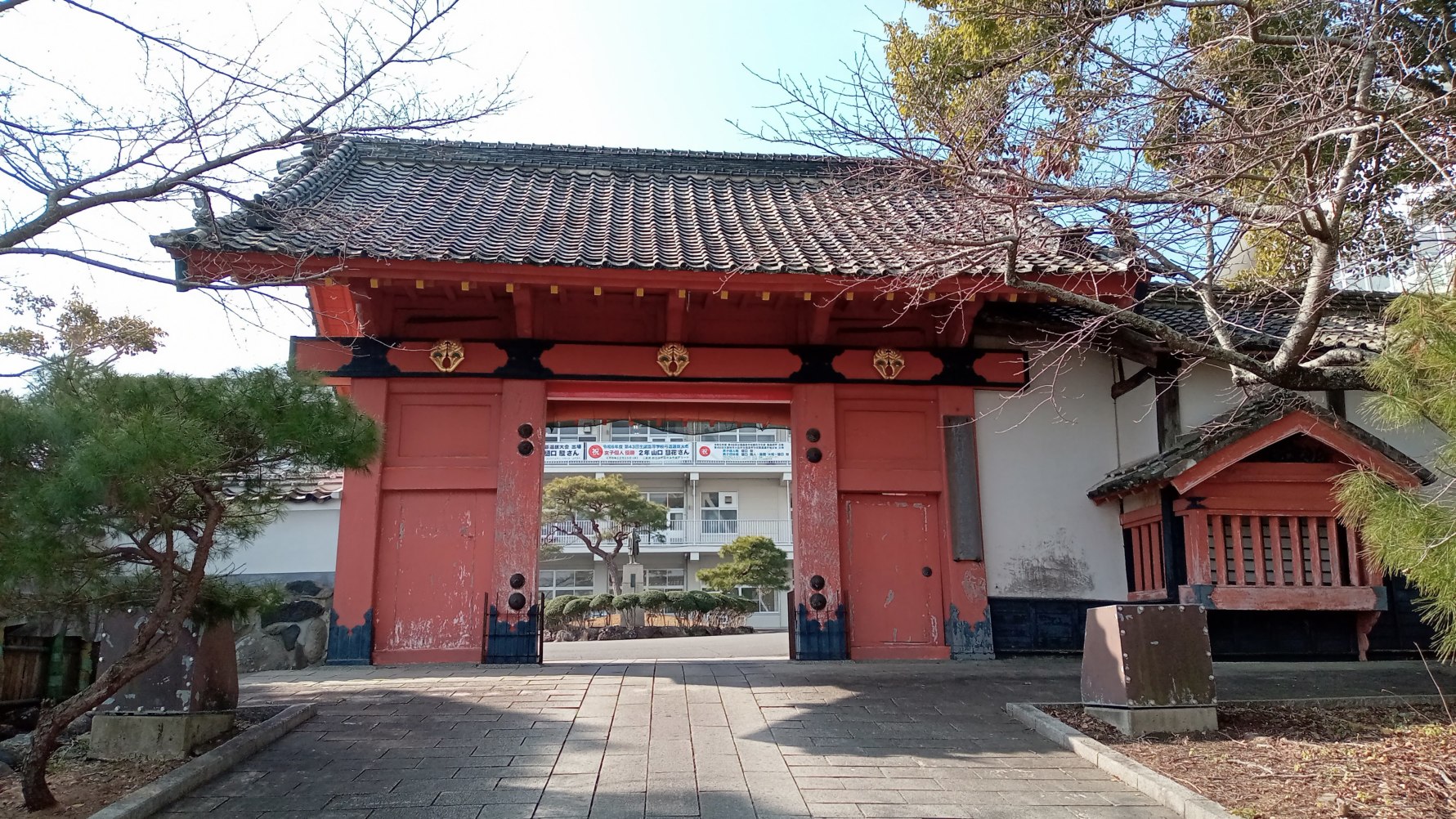 赤門