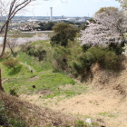 本丸より本丸下段・高見を望む