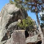 めのと岩