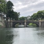 正門