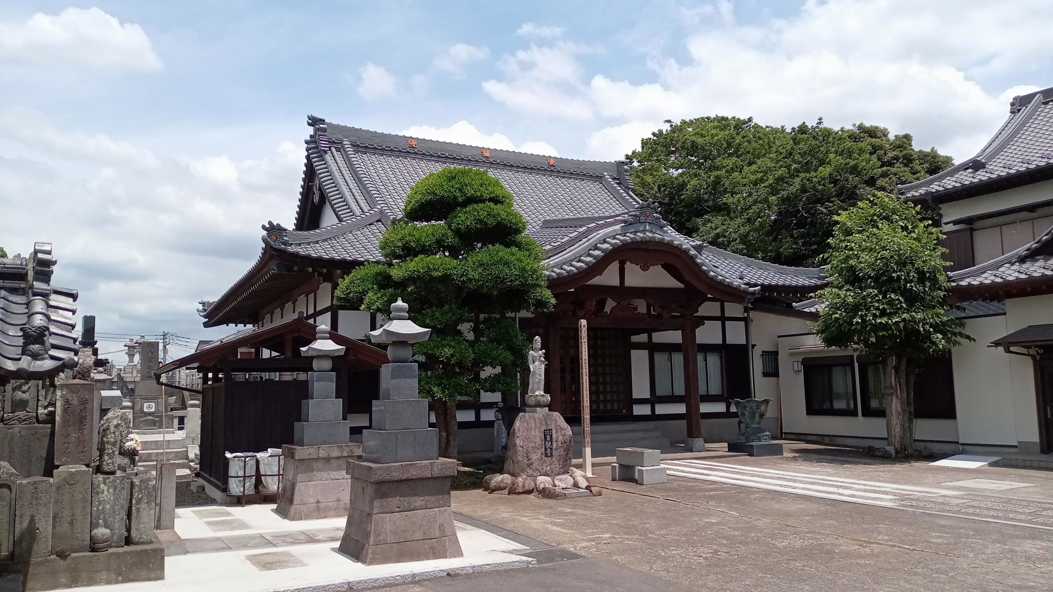 長福寺　本堂