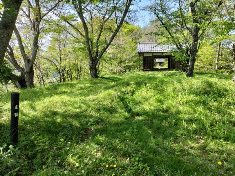 主郭全景