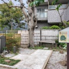 伝義経首洗井戸全景