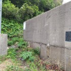 防波堤の付け根部分が登城口