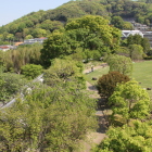 展望階からの眺め西側崖・切岸方向を観る