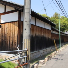 南東角から北方向の下板塀