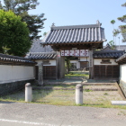 芝原城に当たる蔵珠院の山門