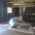 厨の中には囲炉裏も