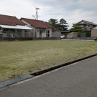 周辺は住宅地