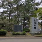大手口の石碑と高山右近像