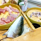 ⑧	海の幸バイキング