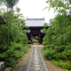 ⑥源光庵門遠景
