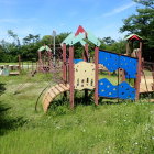 ⑦秋葉山公園(遊具もあります)