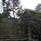 ②鉄櫓下の石垣