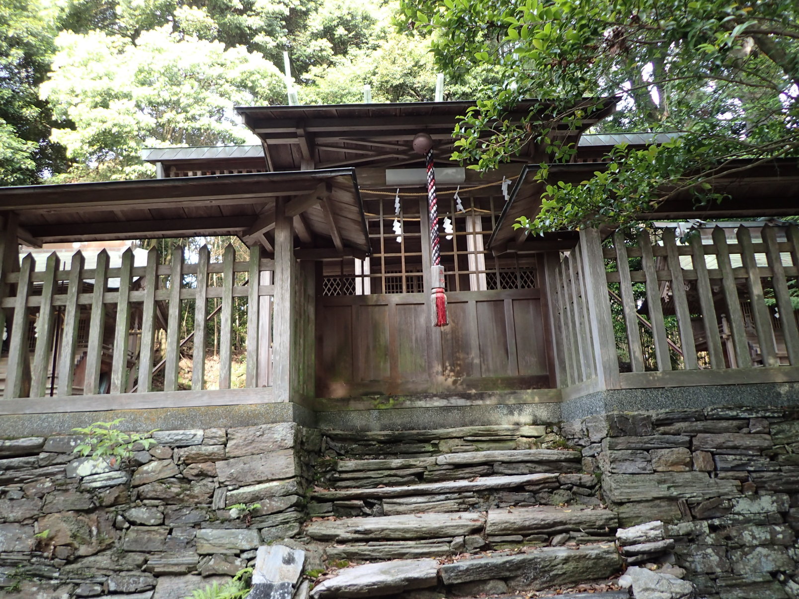 ①高積神社上ノ宮