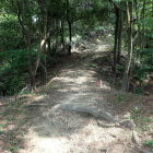 ③土橋(両端は竪堀)