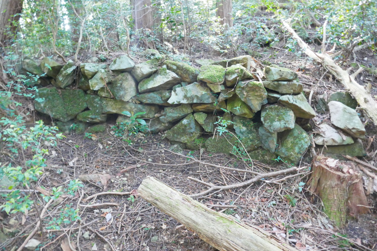 東側の石垣