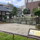 柴田勝家像