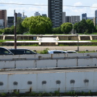 内裏正殿より大極殿跡を望む