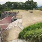 東櫓台より本丸内部西方向を見る