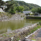 下の城水堀と北面石垣城塁、西土橋