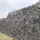 本丸石垣城塁東面天守台下から南へ