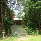 主曲輪南側に鎮座する八幡社