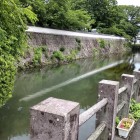 ②	水堀（大手口から）