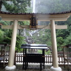 ③飛瀧神社