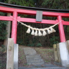 鹿嶋神社より道が続く