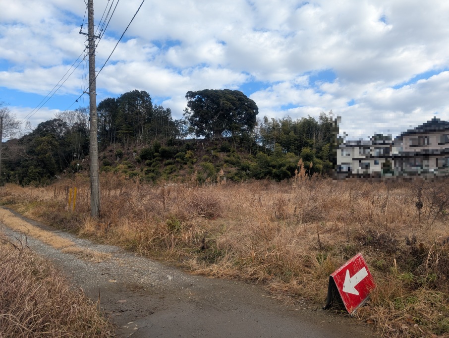 土塁が見える