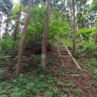東側腰曲輪土塁
