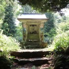 奥の院