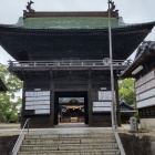 ③	大善寺（山門）