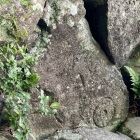「い修理？」+「弦巻」右に90度回転