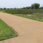右郭土橋から二の丸へ