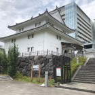 復元坤櫓を二の丸内より