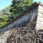 ④	復旧した跳ね出し石垣（×印の所に焼け跡があった）