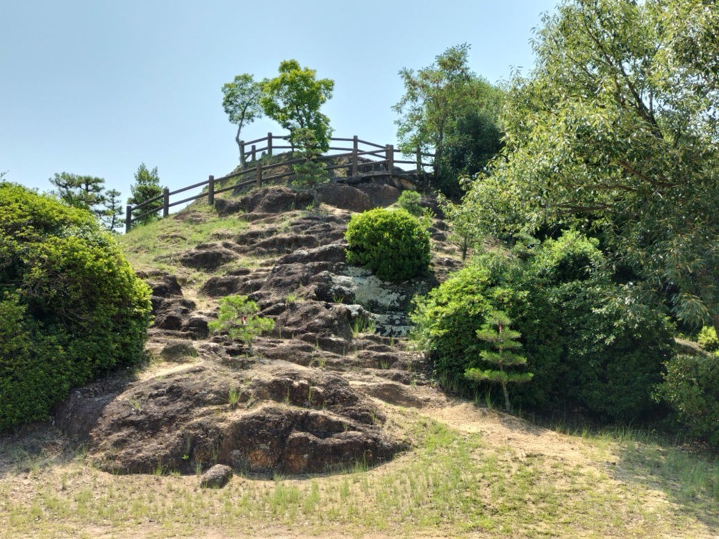 山頂部
