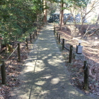 二の丸西側土塁、は通路北本丸へ