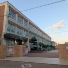 金城小学校校門