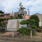 荒子駅前の前田利家銅像