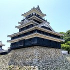 ②	中津城（北側より）