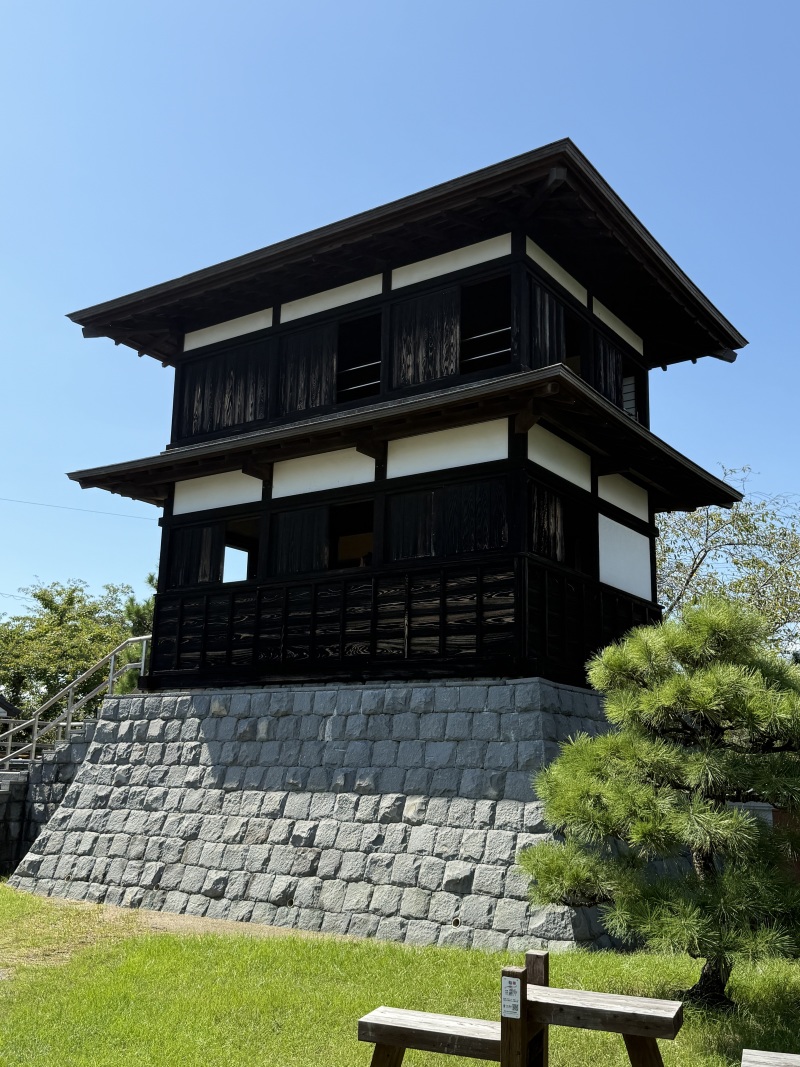 下屋敷公園 本丸櫓御亭
