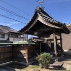 移築城門側面（興善寺）