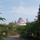 月見櫓跡から天守を望む