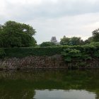 日新館跡から西出丸越しの天守